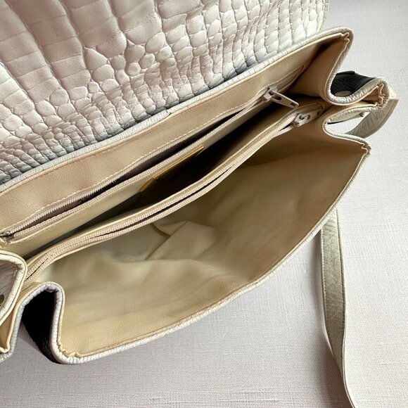 1980s Sharif Black and White Leather Crossbody - Picture 12 of 13